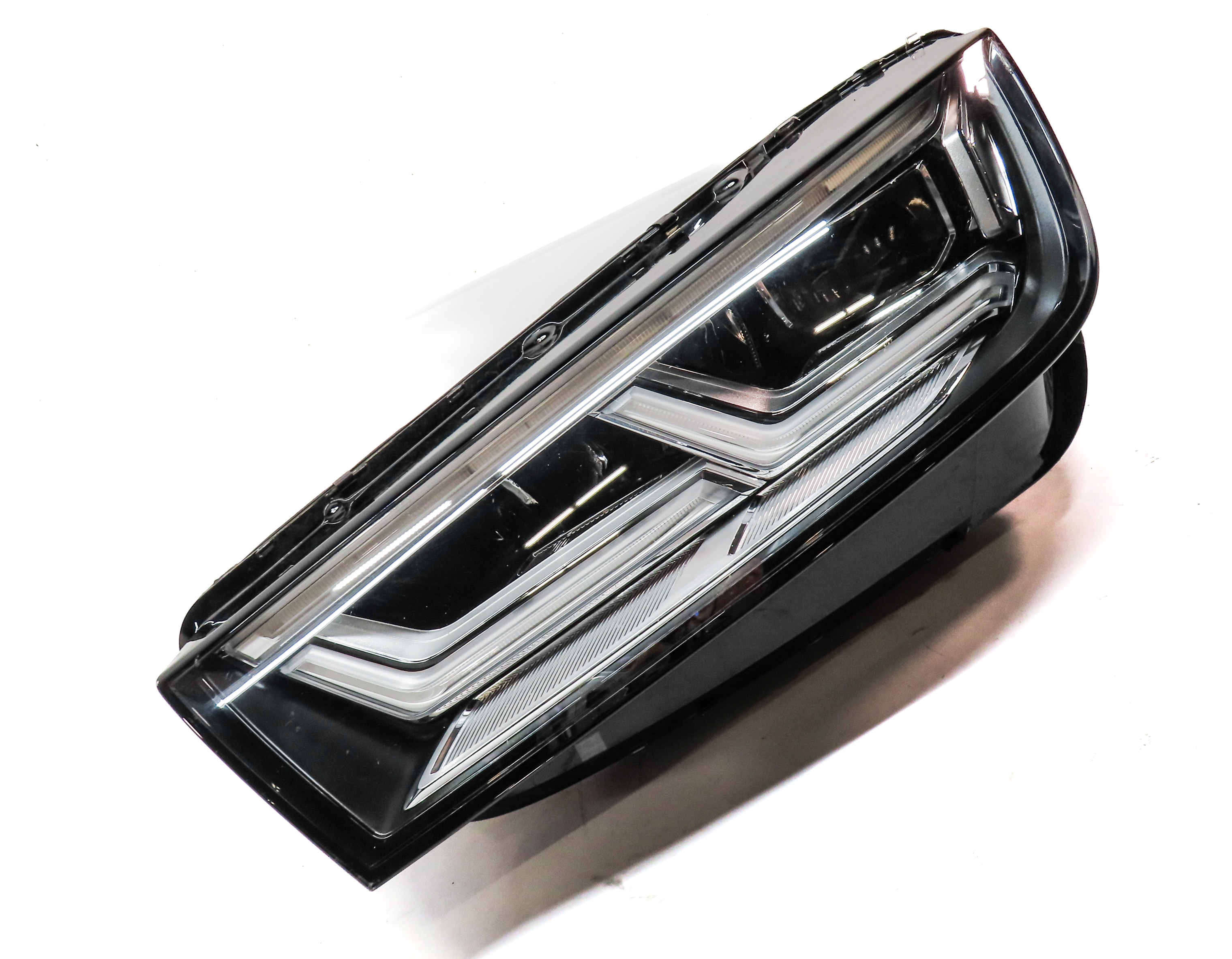 2018-2020 AUDI Q5 SQ5 (FY 80A) FRONT LEFT DRIVER LED HEADLIGHT HEAD LIGHT LAMP — exact item pictured